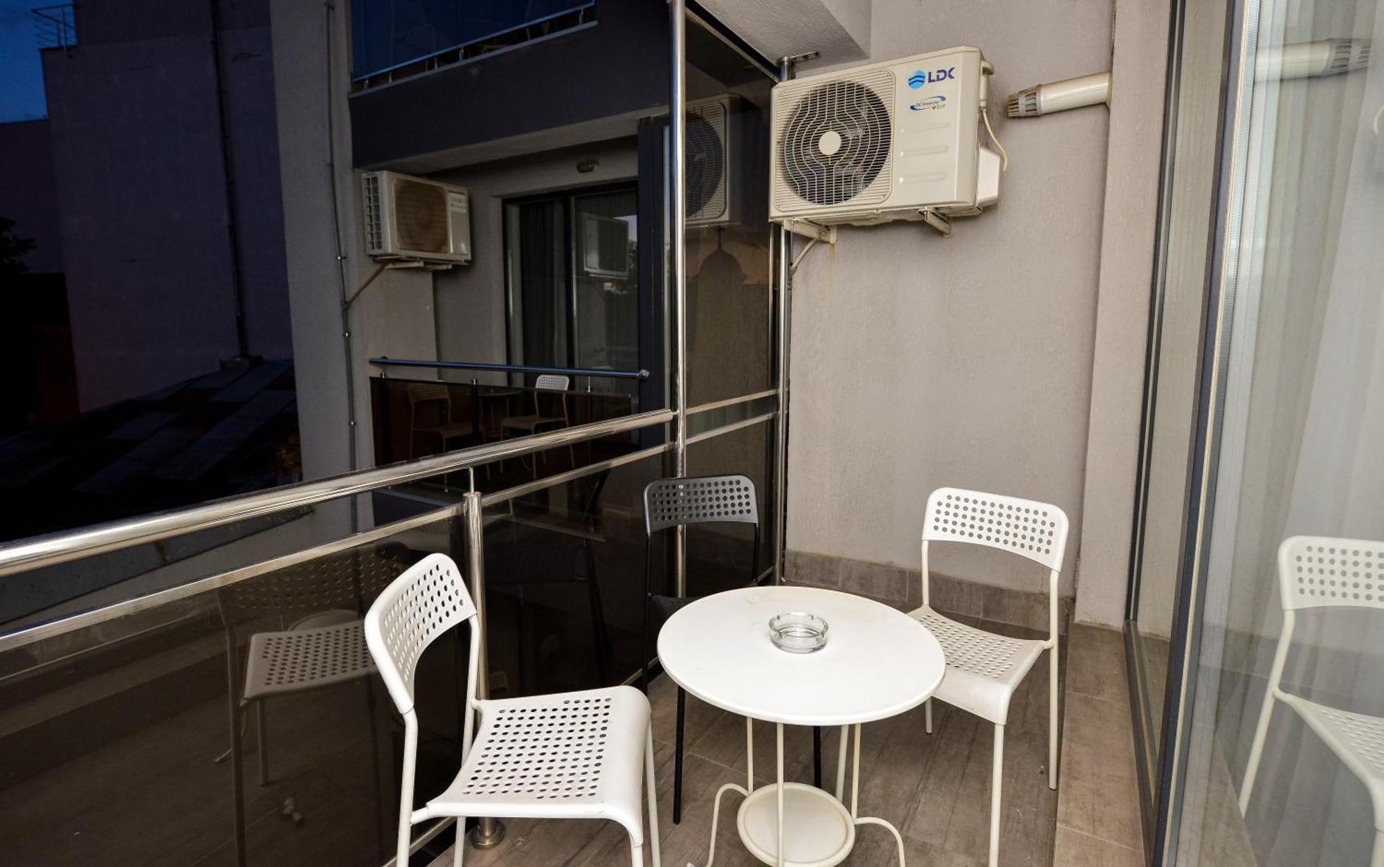 Bucharest City Center Apartment Exterior photo